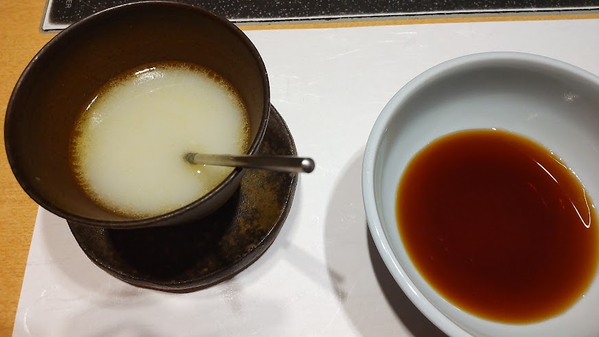 アートホテル青森の青森シャモロックのスープとぽん酢ダレ