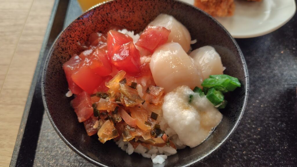 めったら丼
